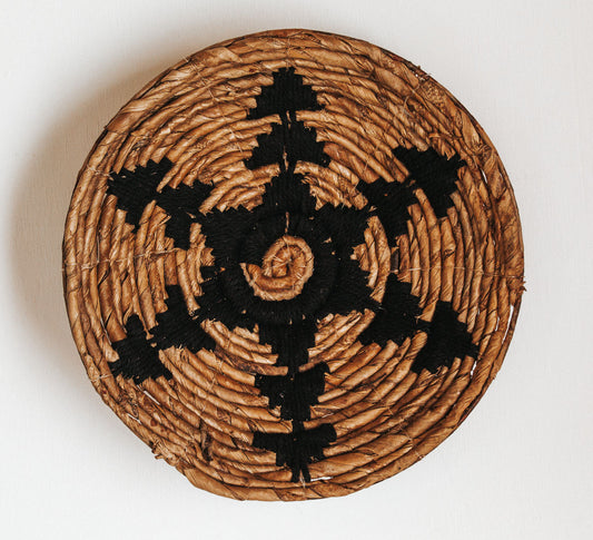 Woven Leaf & Macrame Decor Plate - 30cm
