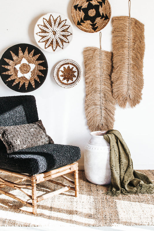 Raffia Leaf Wall Decor - NEW
