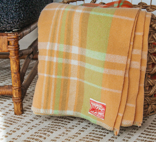 vintage retro  nz wool woollen Warma bed blanket