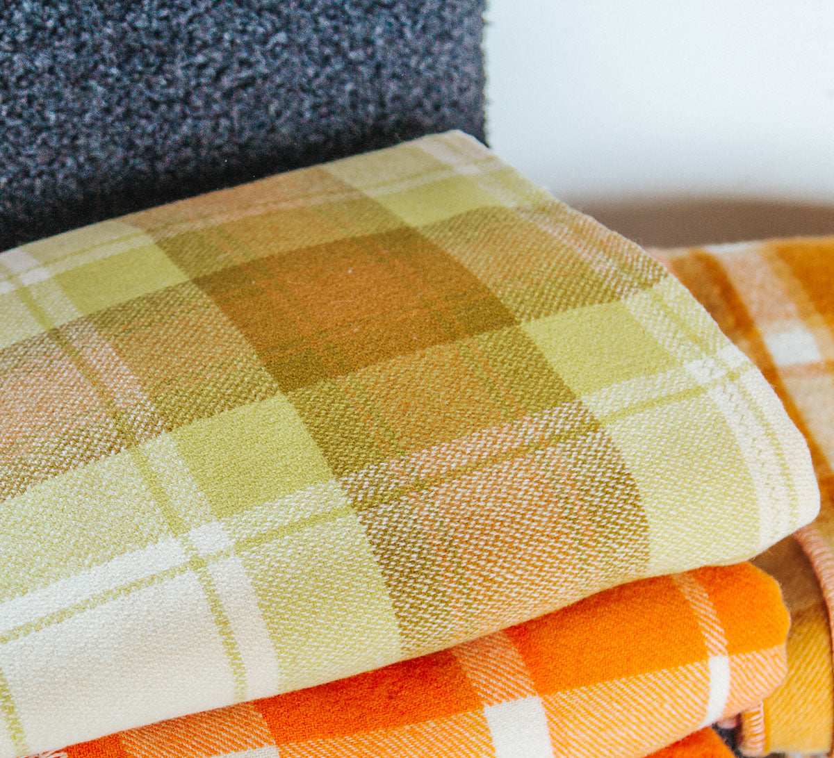 vintage retro  nz wool woollen chateau bed blanket