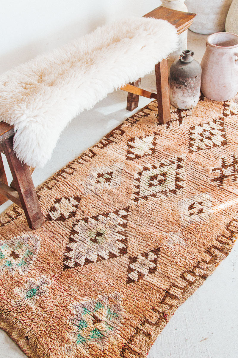 vintage moroocan rug, azilal boujaad wool rug for bathroom in peach tones and earth tones