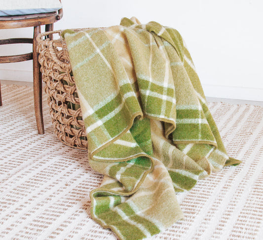 vintage retrol boho nz wool king size blanket