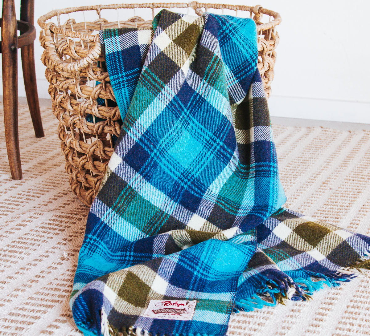 vintage retro boho wool tartan travel rug picnic throw blanket made in NZ