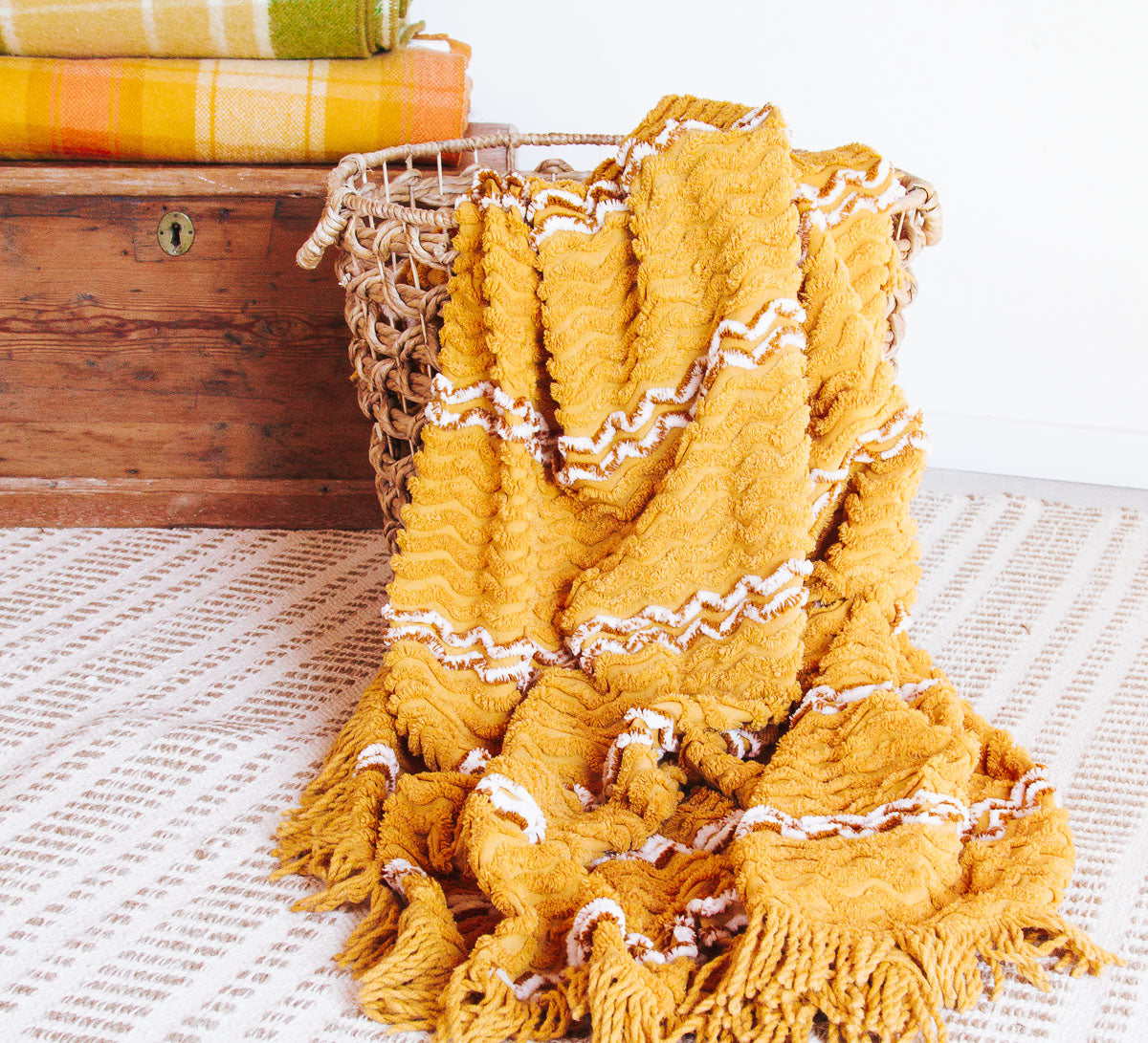 vintage boho candlewick tassled bed throw picnic blanket