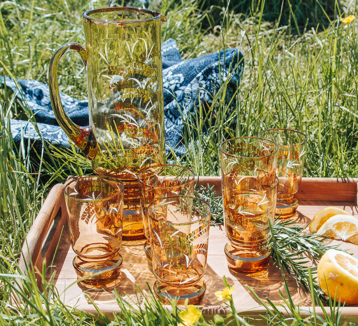 vintage boho bohemian amber glass jug and glasses set with gold wheat pattern