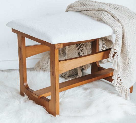 Vintage Mid Century Seat