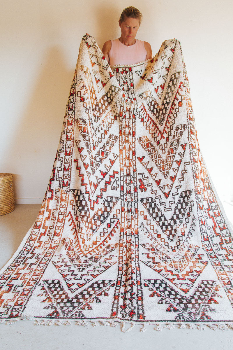 vintage boho beni ourain wool moroccan rug with triabl pattern bohzali