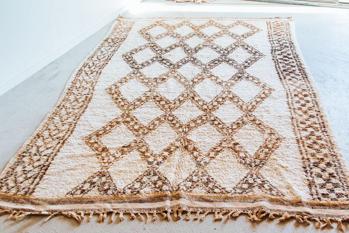 vintage boho beni ourain wool moroccan rug cream with soft brown diamond pattern