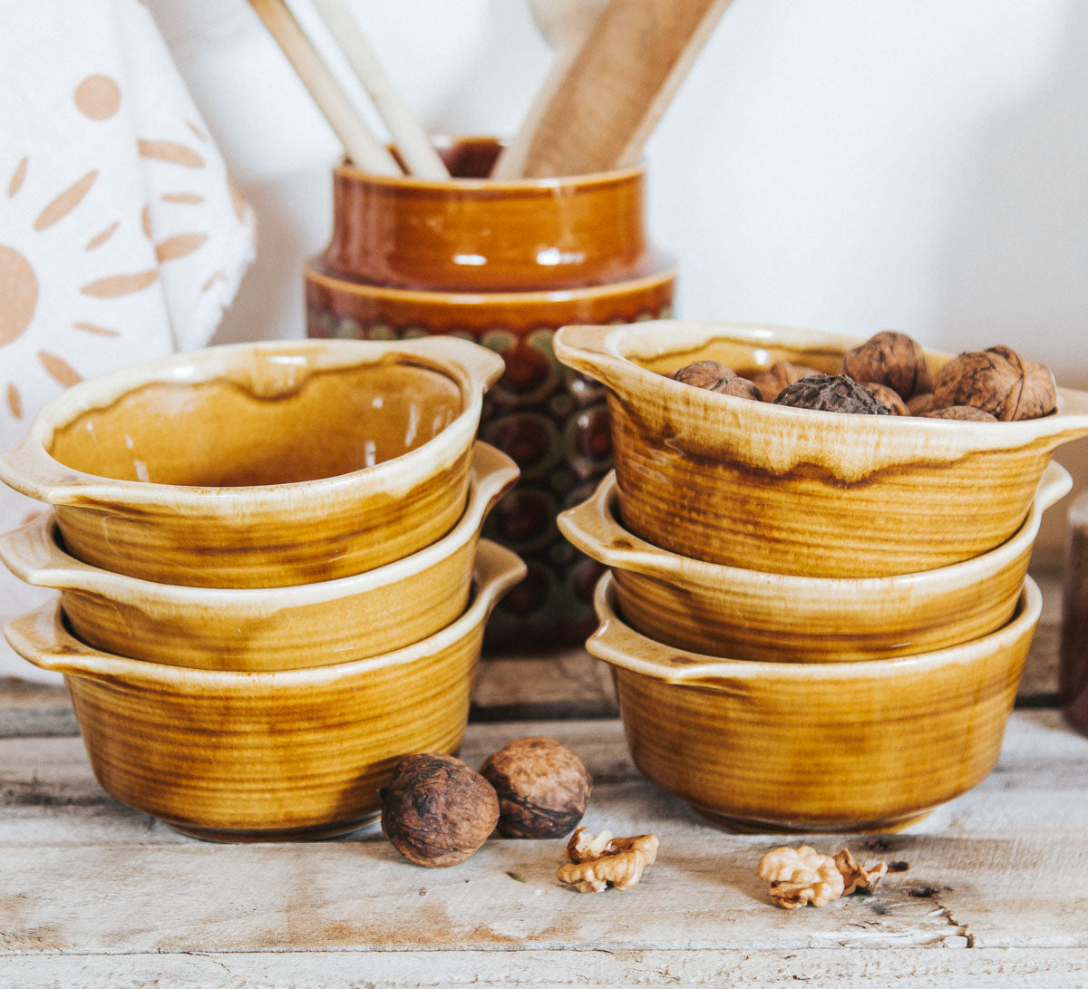 vintage boho retro nz crown lynn honeygold soup bowls