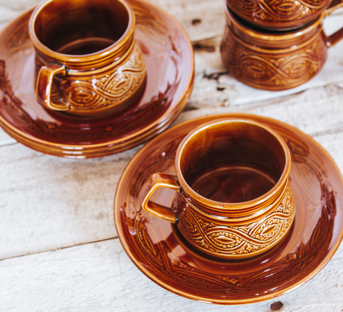 vintage boho toffee glazed pottery cups and saucers saxony by ellgreave pottery