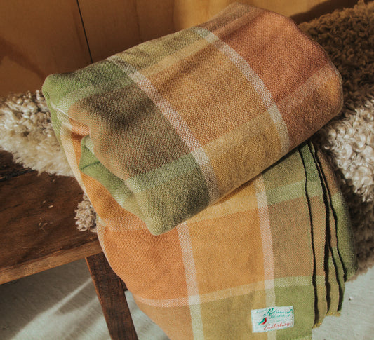 Vintage NZ 'Robinwul' Wool Blanket