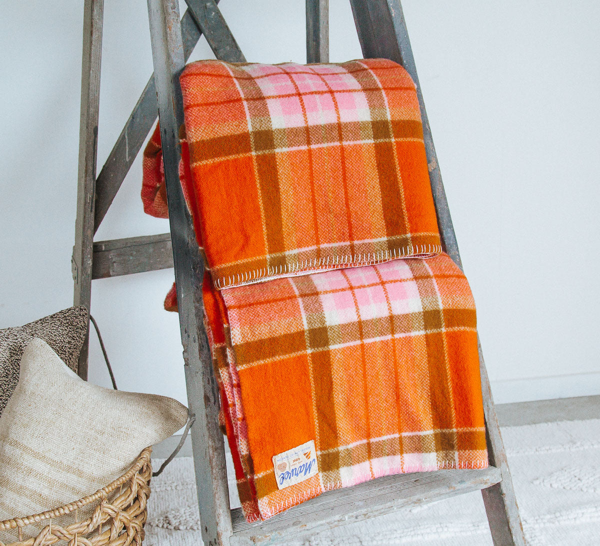 vintage retro boho woollen blanket throw made in NZ by Onehunga mosgiel dunedin