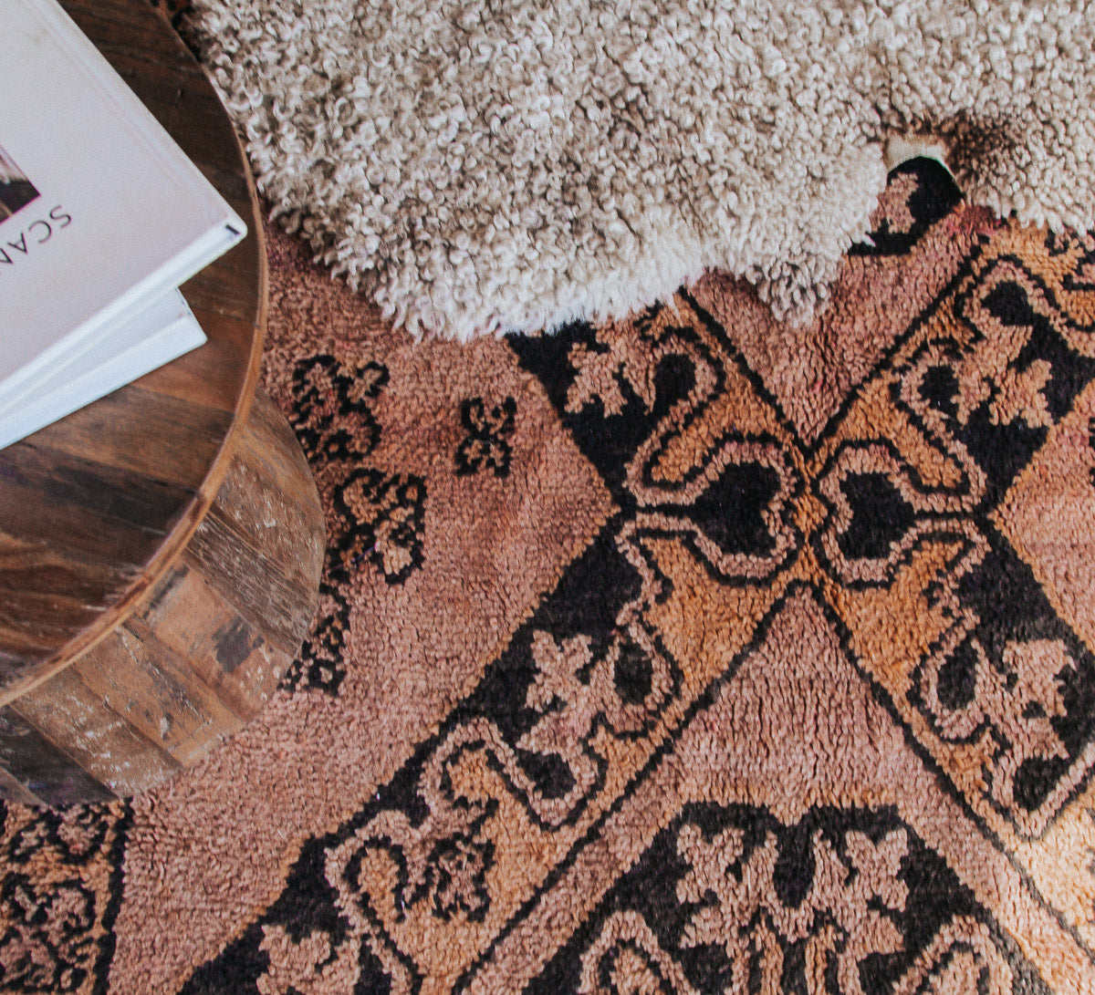 vintage boho boujaad wool moroccan rug