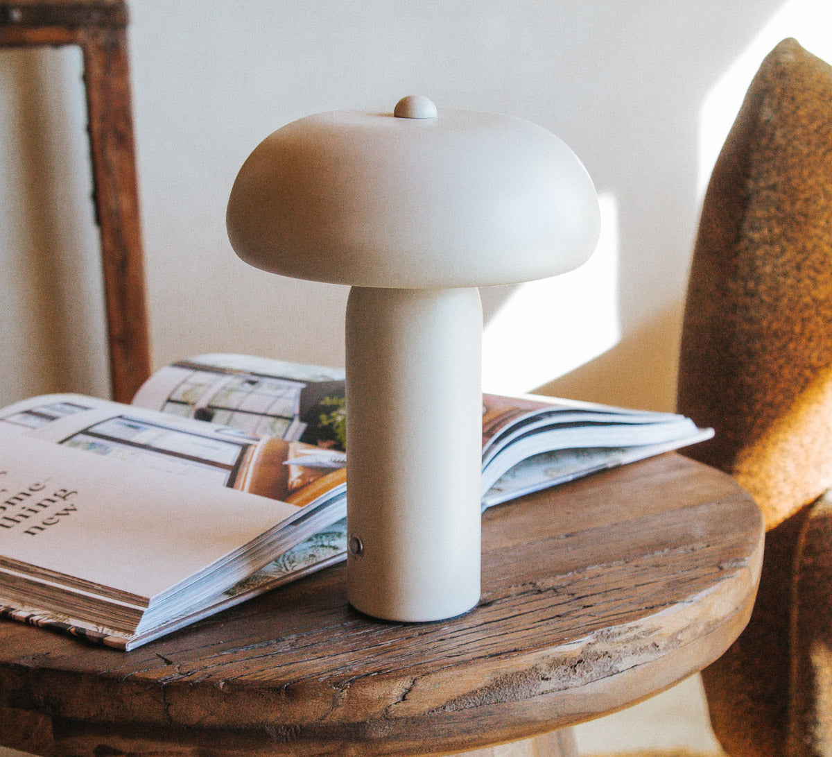 boho designer portable battery operated usb rechargeable metal table lamp
