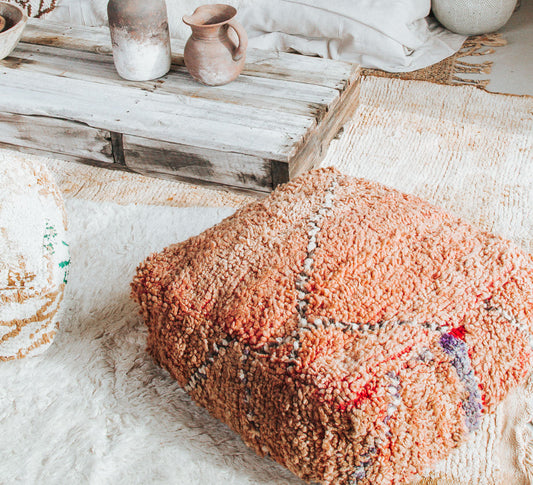 vvintage boho moroccan boujaad woollen recycled rug floor ottoman