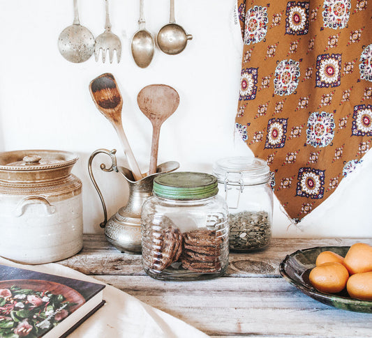 Vintage Bushells Storage Jar