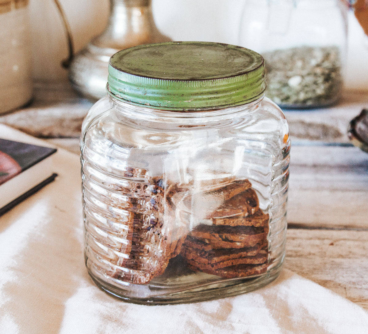 vintage bushells storgae jar with metal lid