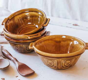 vintage boho nz made crown lynn noughts and crosses honeygold pottery bowls