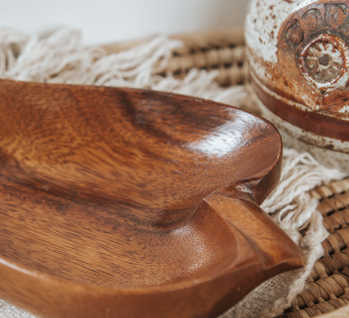 vintage boho pacifica wood monkeypod serving dish bowl